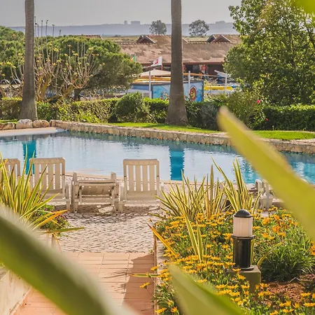 Riverside Ria Appartement *