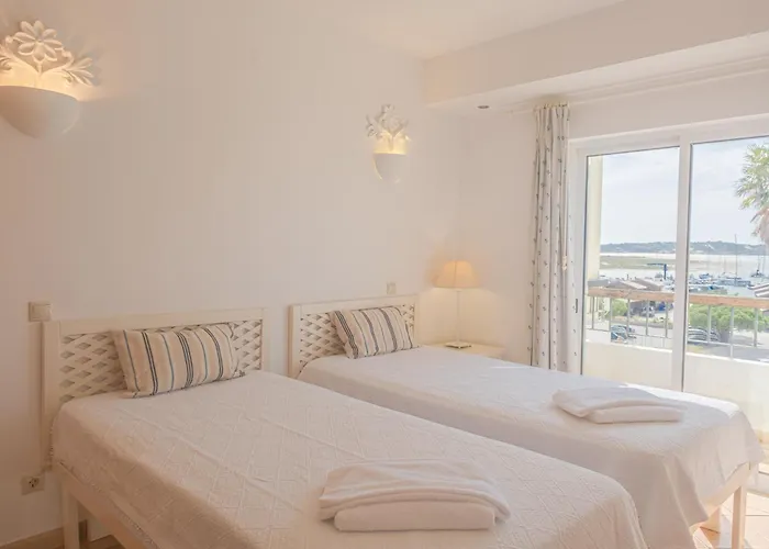 Lägenhet Riverside Ria *