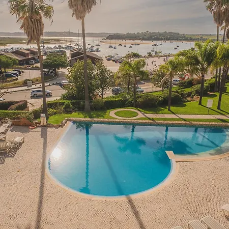 Riverside Ria Appartement *